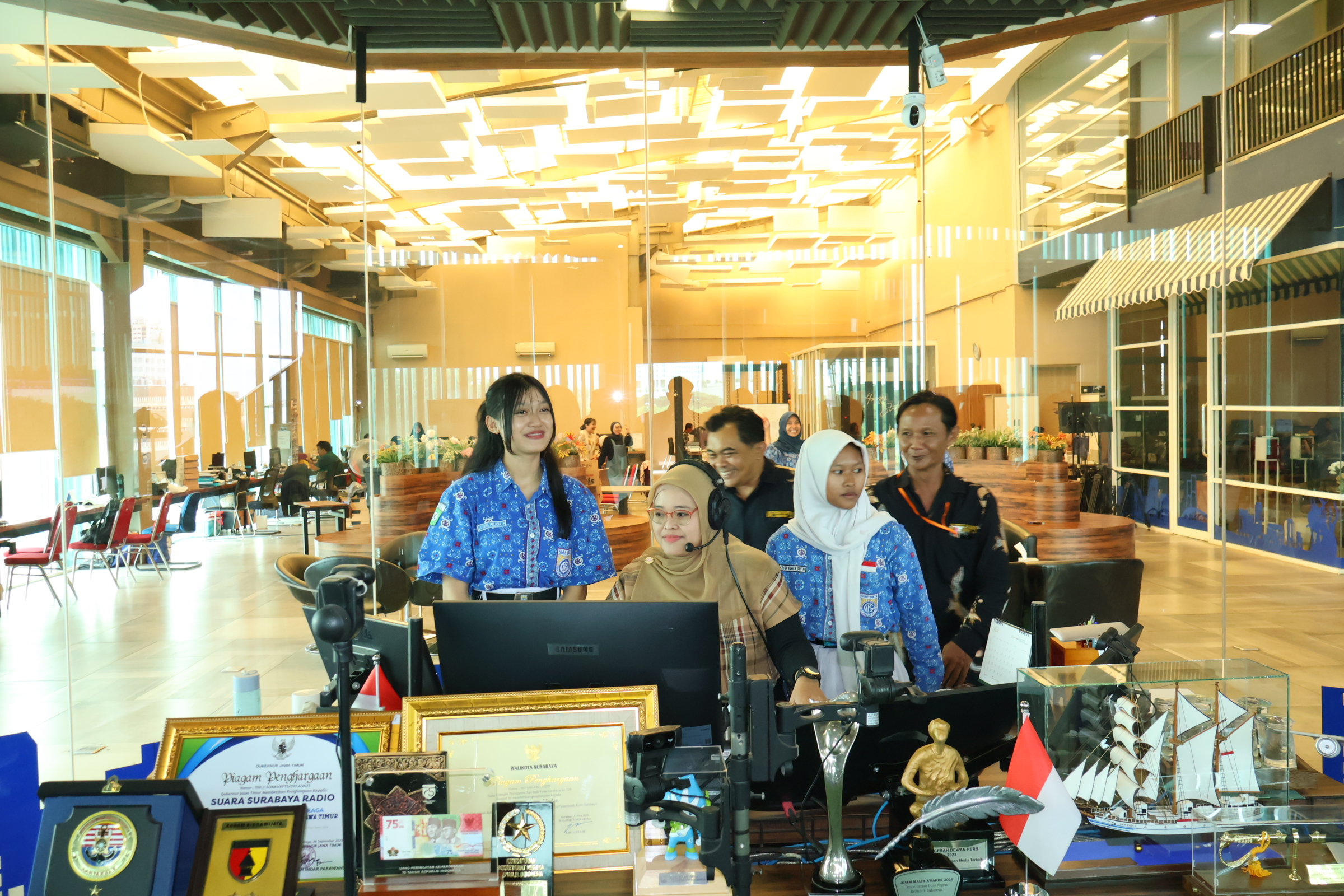 SPMB SMA GIKI 2 SURABAYA